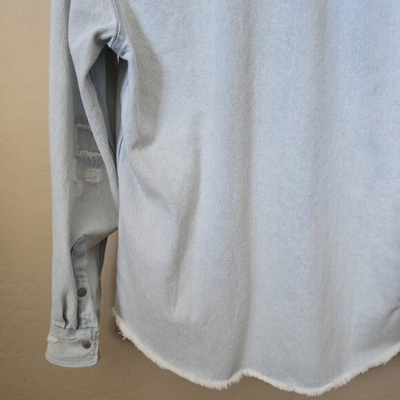 Zara Light Wash Relaxed Fit Distressed Denim Shirt Jacket Shacket - Picture 10 of 13